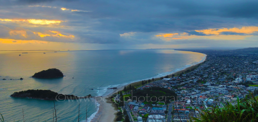 Mount Main beach at Sunrise - Choose your Size